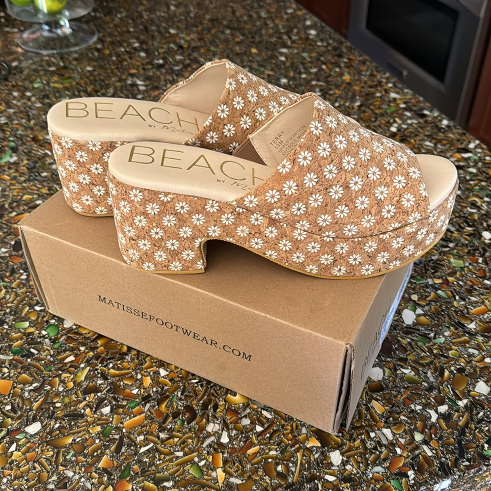 Cork Platform Slides - image 2